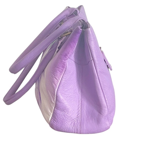 Artsy Boho Chic Festival Handpainted Leather Sukriti Bag
Purple + Butterfly - Picture 5 of 10